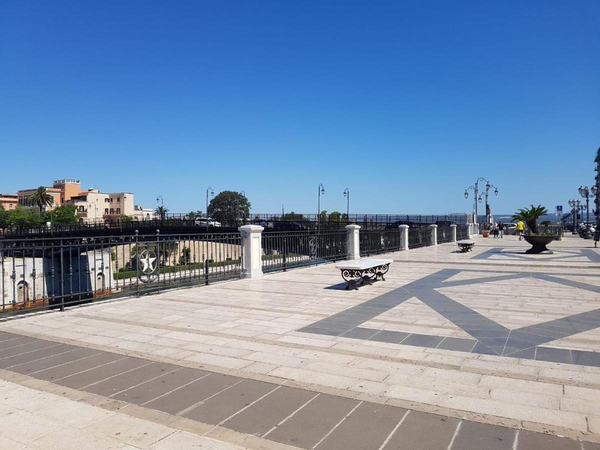 Philos - Appartements & Rooms Taranto Bagian luar foto